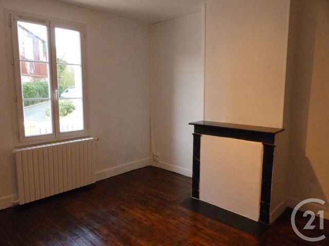 maison à vendre - 4 pièces - 48.0 m2 - BERNAY - 27 - HAUTE-NORMANDIE - Century 21 Soluce Habitat maison à vendre - 4 pièces - 48.0 m2 - BERNAY - 27 - HAUTE-NORMANDIE - Century 21 Soluce Habitat