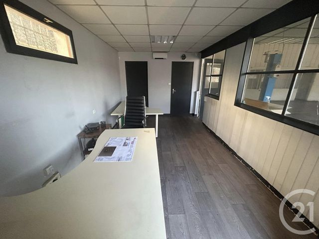 maison à louer - 5 pièces - 450.0 m2 - BERNAY - 27 - HAUTE-NORMANDIE - Century 21 Soluce Habitat