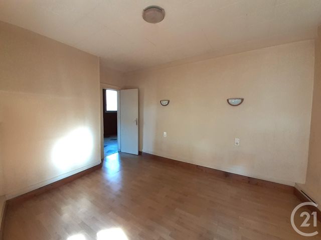 Appartement F3 à vendre - 3 pièces - 71.3 m2 - BERNAY - 27 - HAUTE-NORMANDIE - Century 21 Soluce Habitat