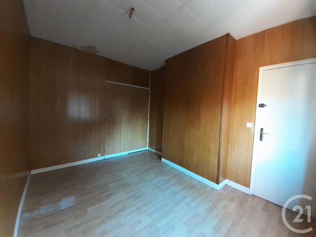 Appartement F3 à vendre - 3 pièces - 71.3 m2 - BERNAY - 27 - HAUTE-NORMANDIE - Century 21 Soluce Habitat