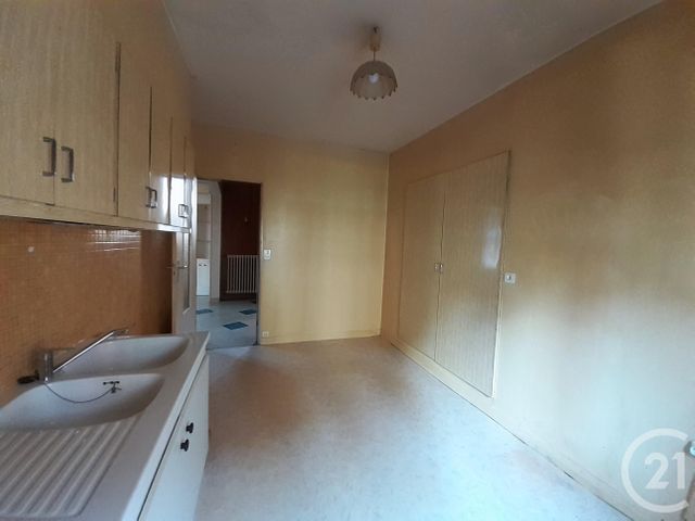 Appartement F3 à vendre - 3 pièces - 71.3 m2 - BERNAY - 27 - HAUTE-NORMANDIE - Century 21 Soluce Habitat