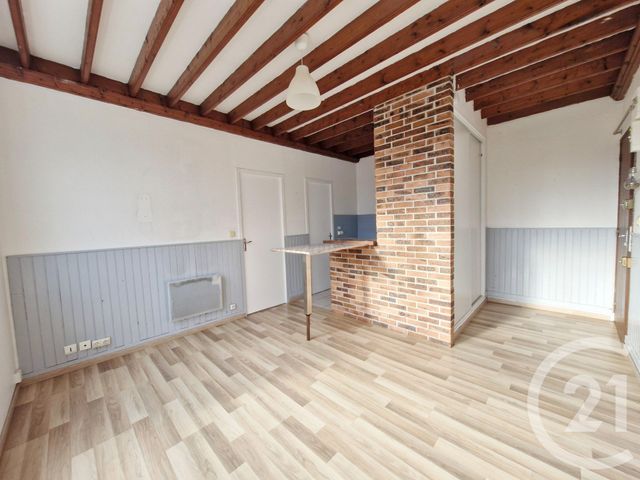 Appartement T2 à vendre - 2 pièces - 28.0 m2 - BERNAY - 27 - HAUTE-NORMANDIE - Century 21 Soluce Habitat
