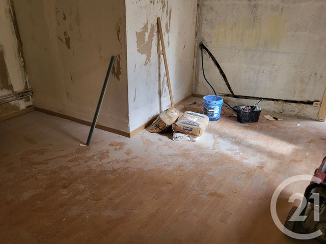 Appartement à vendre - 4 pièces - 121.0 m2 - BRETEUIL - 27 - HAUTE-NORMANDIE - Century 21 Soluce Habitat