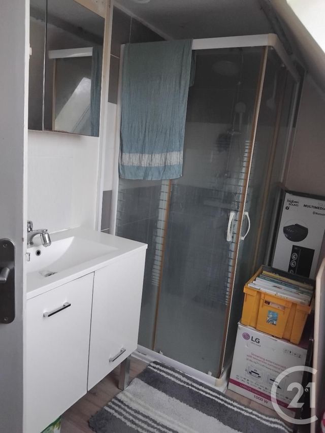 Appartement à vendre - 2 pièces - 43.83 m2 - BEAUMONT LE ROGER - 27 - HAUTE-NORMANDIE - Century 21 Soluce Habitat