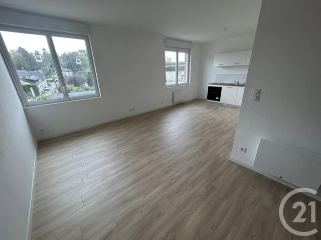 Appartement F4 à louer - 3 pièces - 58.53 m2 - BERNAY - 27 - HAUTE-NORMANDIE - Century 21 Soluce Habitat