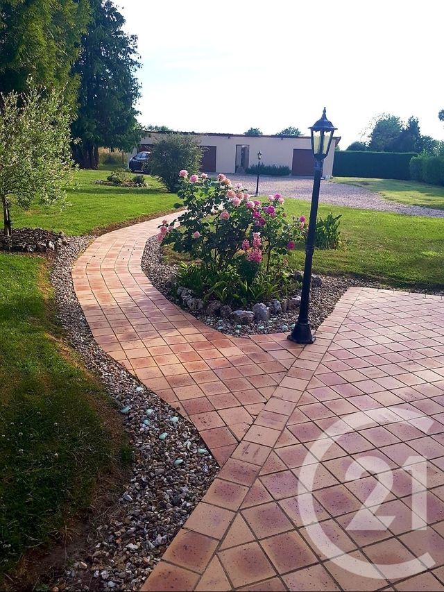 maison à vendre - 6 pièces - 145.0 m2 - BERNAY - 27 - HAUTE-NORMANDIE - Century 21 Soluce Habitat