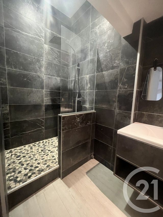 Appartement F3 à louer - 3 pièces - 60.0 m2 - BERNAY - 27 - HAUTE-NORMANDIE - Century 21 Soluce Habitat