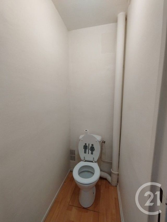 Appartement F2 à louer - 2 pièces - 49.92 m2 - BERNAY - 27 - HAUTE-NORMANDIE - Century 21 Soluce Habitat