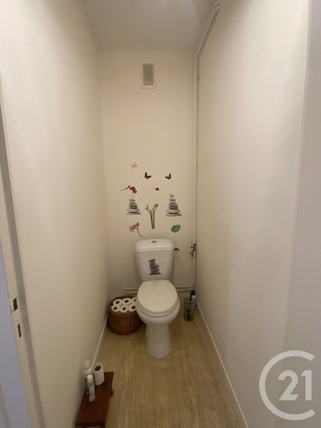 Appartement F3 à vendre - 3 pièces - 67.76 m2 - BERNAY - 27 - HAUTE-NORMANDIE - Century 21 Soluce Habitat