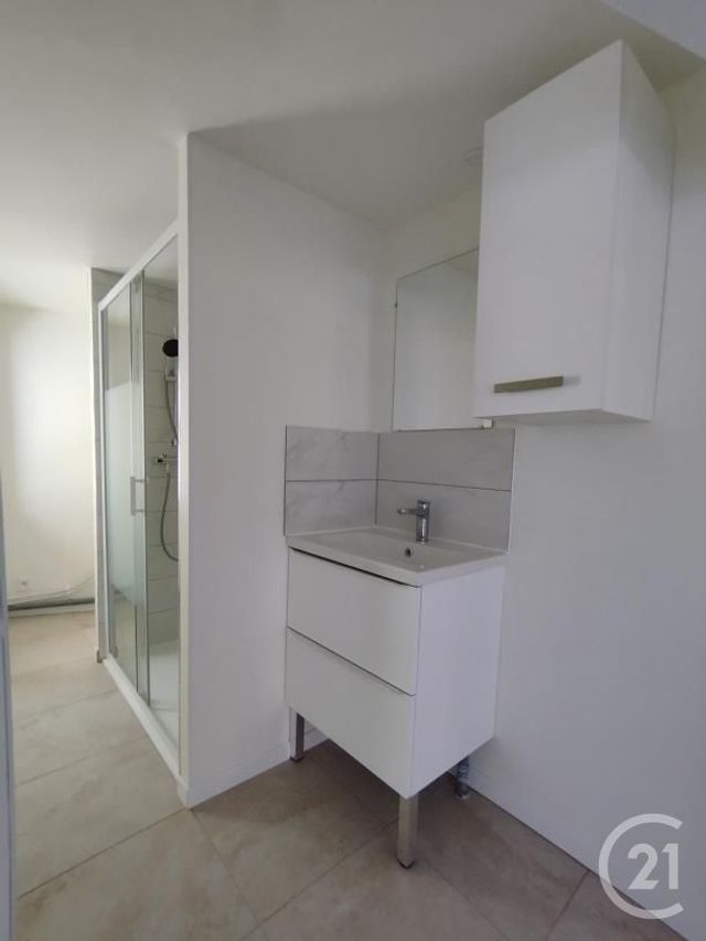 Appartement T1 à louer - 1 pièce - 32.18 m2 - BERNAY - 27 - HAUTE-NORMANDIE - Century 21 Soluce Habitat