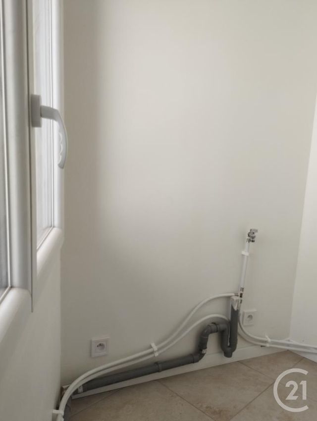 Appartement T1 à louer - 1 pièce - 32.18 m2 - BERNAY - 27 - HAUTE-NORMANDIE - Century 21 Soluce Habitat