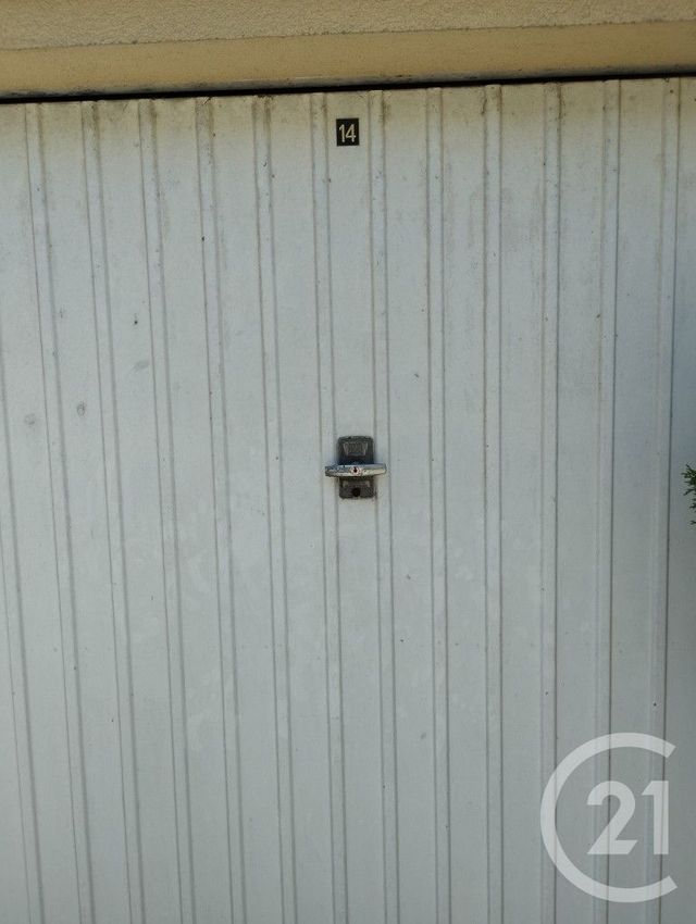 parking à louer - 13.0 m2 - BERNAY - 27 - HAUTE-NORMANDIE - Century 21 Soluce Habitat