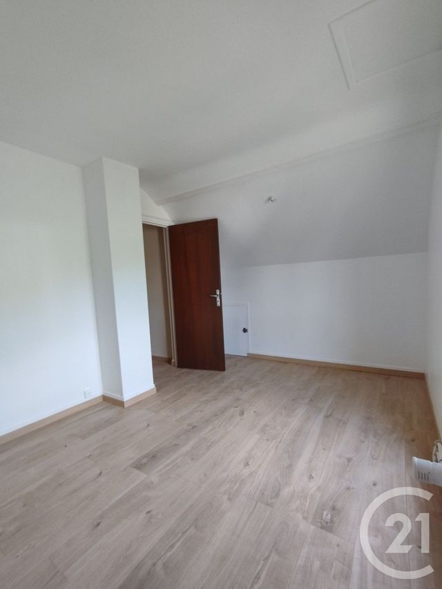 maison à louer - 7 pièces - 108.0 m2 - BEAUMONT LE ROGER - 27 - HAUTE-NORMANDIE - Century 21 Soluce Habitat