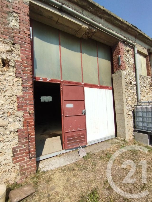 parking à louer - 120.0 m2 - BEAUMONT LE ROGER - 27 - HAUTE-NORMANDIE - Century 21 Soluce Habitat