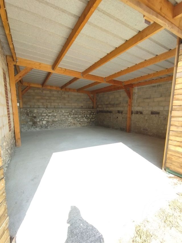 parking à louer - 40.0 m2 - BEAUMONT LE ROGER - 27 - HAUTE-NORMANDIE - Century 21 Soluce Habitat