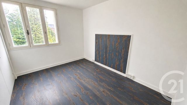Appartement T4 à vendre - 4 pièces - 81.92 m2 - BERNAY - 27 - HAUTE-NORMANDIE - Century 21 Soluce Habitat
