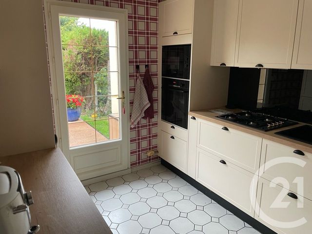maison à vendre - 3 pièces - 80.76 m2 - BERNAY - 27 - HAUTE-NORMANDIE - Century 21 Soluce Habitat
