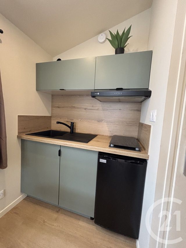 Appartement Studio à louer - 1 pièce - 15.48 m2 - BRIONNE - 27 - HAUTE-NORMANDIE - Century 21 Soluce Habitat